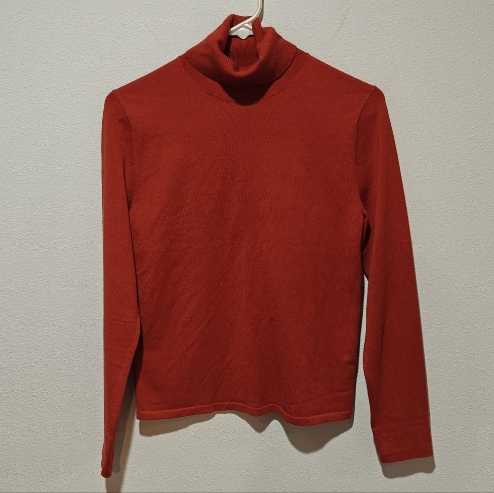 Girl turtle neck  Medium Burnt Orange